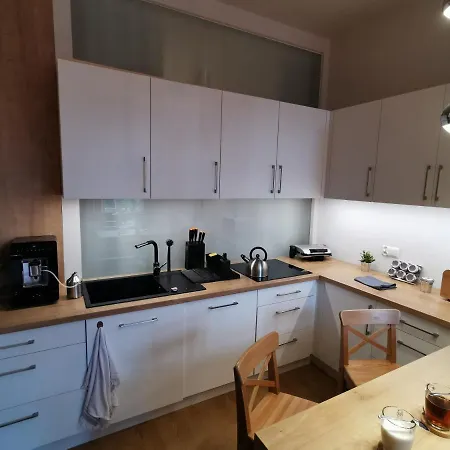 Apartament Sloneczny Na Placu Wejhera 아파트