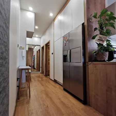 Apartament Sloneczny Na Placu Wejhera 베예로보
